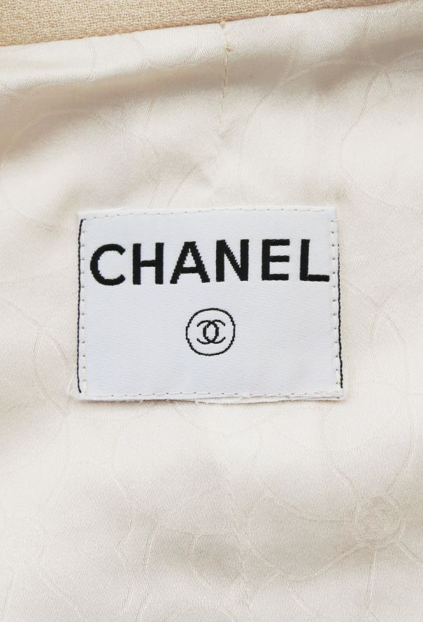 Chanel COLLECTOR Resort 2005 Collegiate Blazer - 8