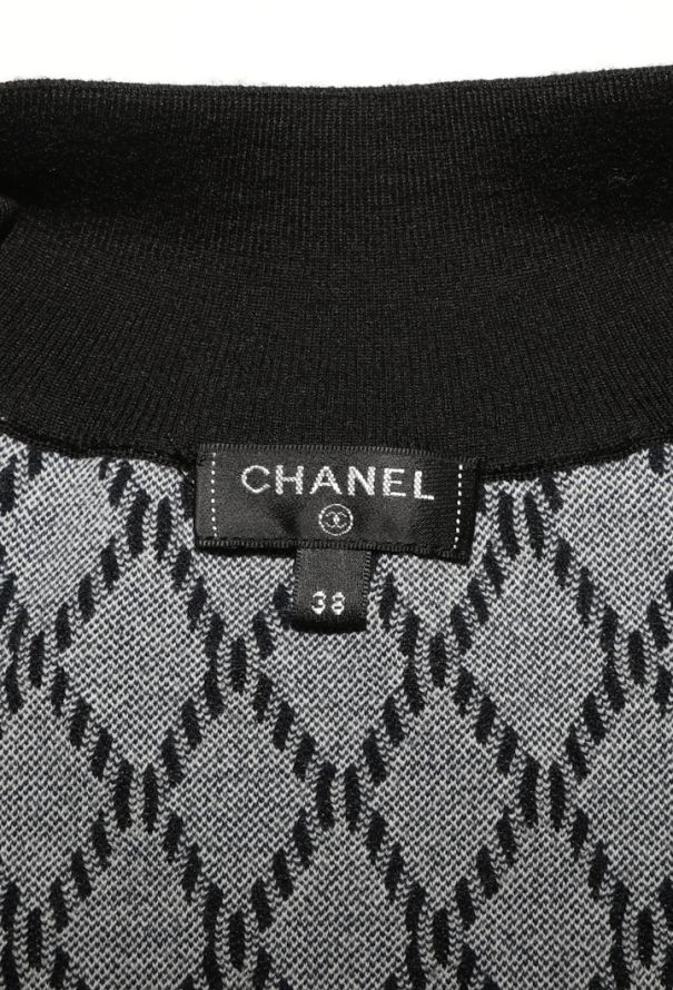 Chanel Quilted 'CC' Cashmere Dress, 2019 - 6