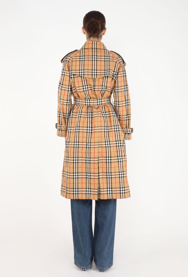 Burberry Kensington Cashmere-Lined Trench - 5