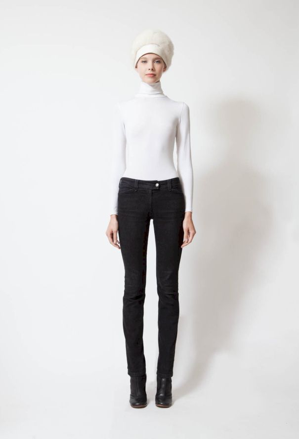 Saint Laurent 1967 Haute Couture Mink Hat - 3