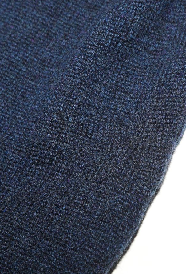 Chanel 2018 Velvet Emblem Cashmere Sweater - 8