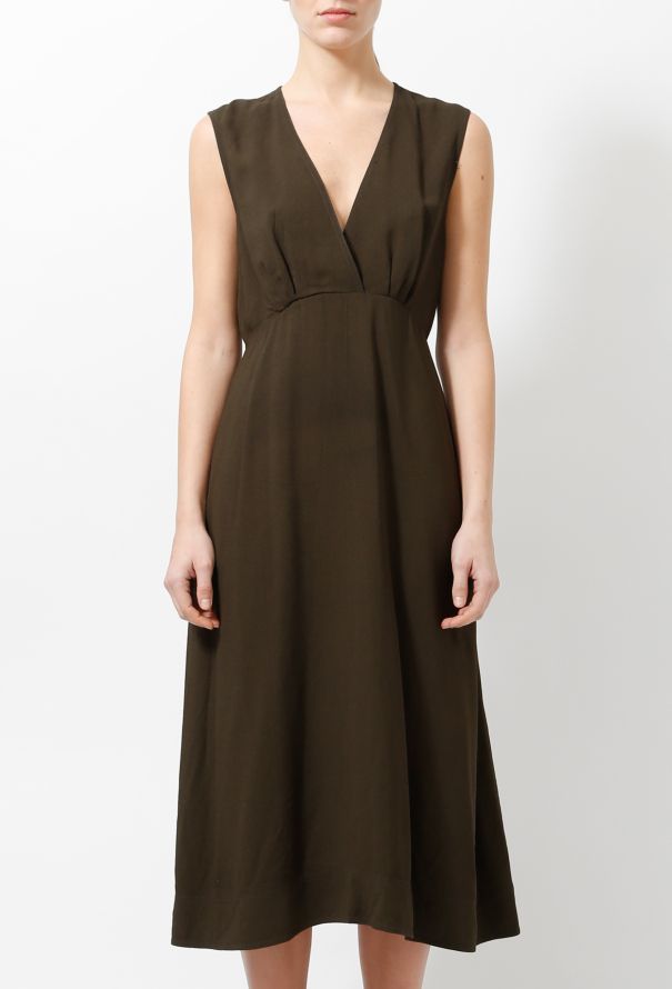 Céline Flared V-neck Midi Dress - 3