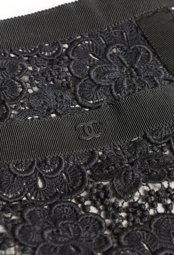 Chanel S/S 2004 Lace Skirt - 8