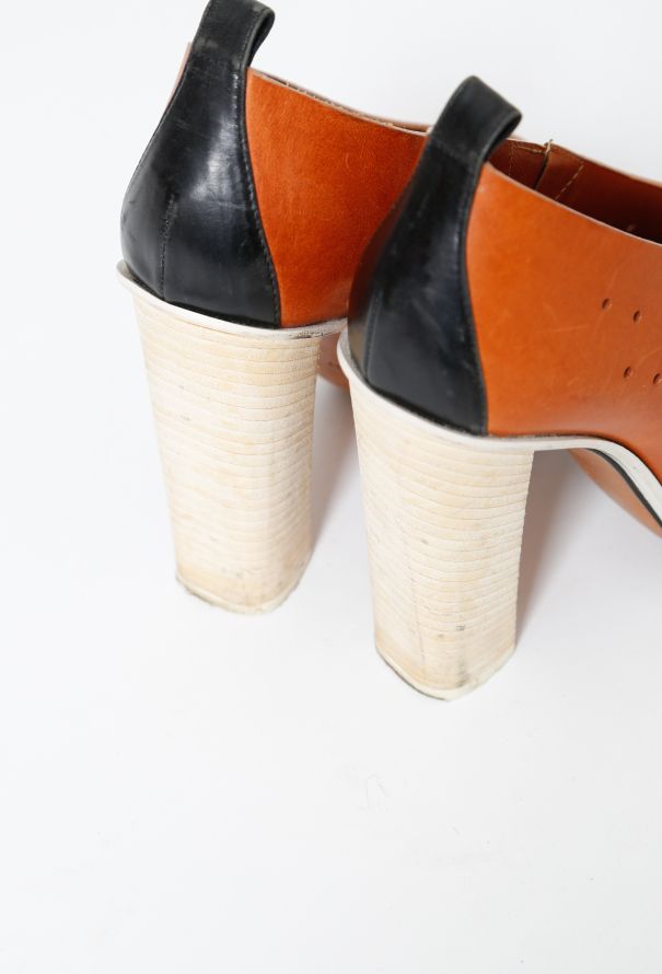 Céline Tricolor Perforated Pumps - 7