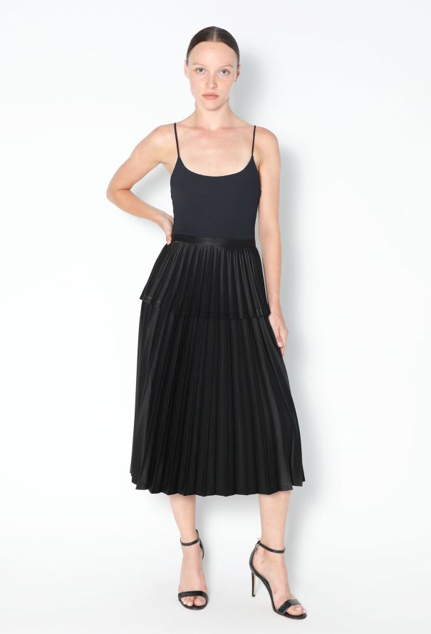 Noir Tiered Pleated Skirt - 3