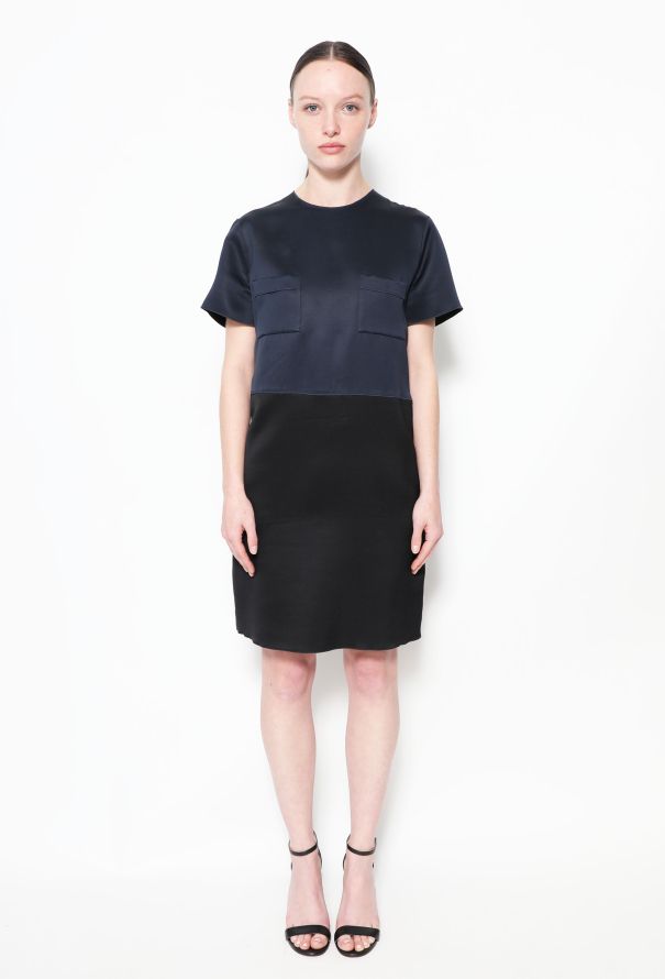 Céline Navy & Black Silk Shift Dress with Double Pockets – 2010 - 1
