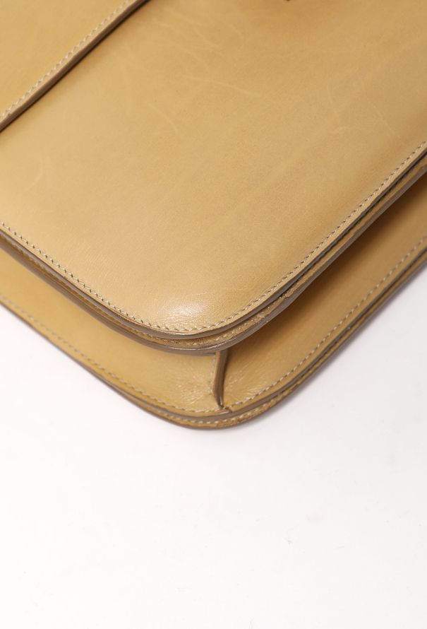Céline Classic Box Large Bag in Beige - 8