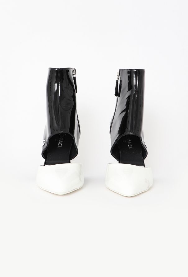Chanel Resort 2020 Patent D'Orsay Pumps - 4
