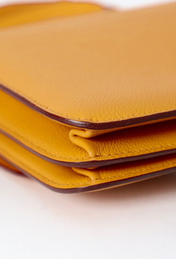 Hermès S/S 2018 Jaune Ambre Evercolor 2002 Bag - 11