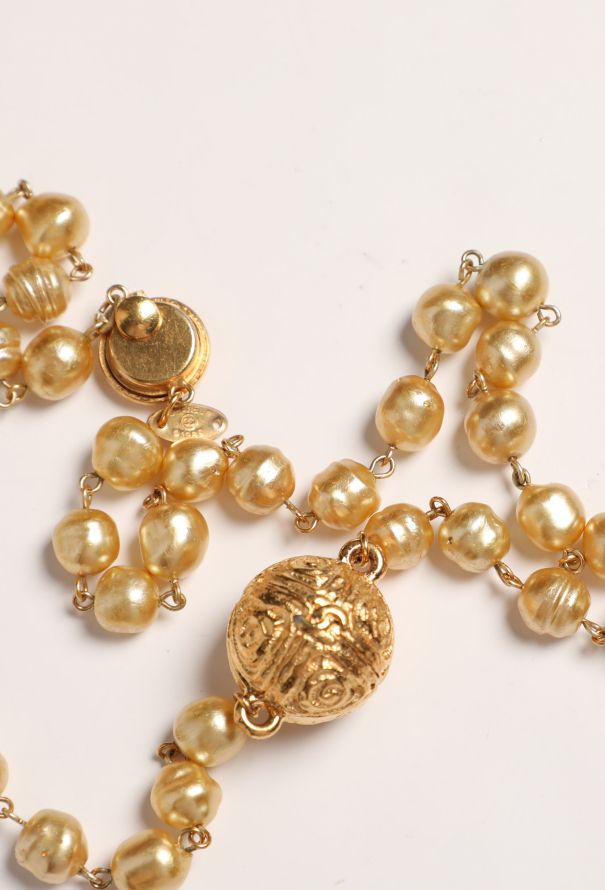 Chanel 1985 Pearl Embossed Charm Sautoir - 8