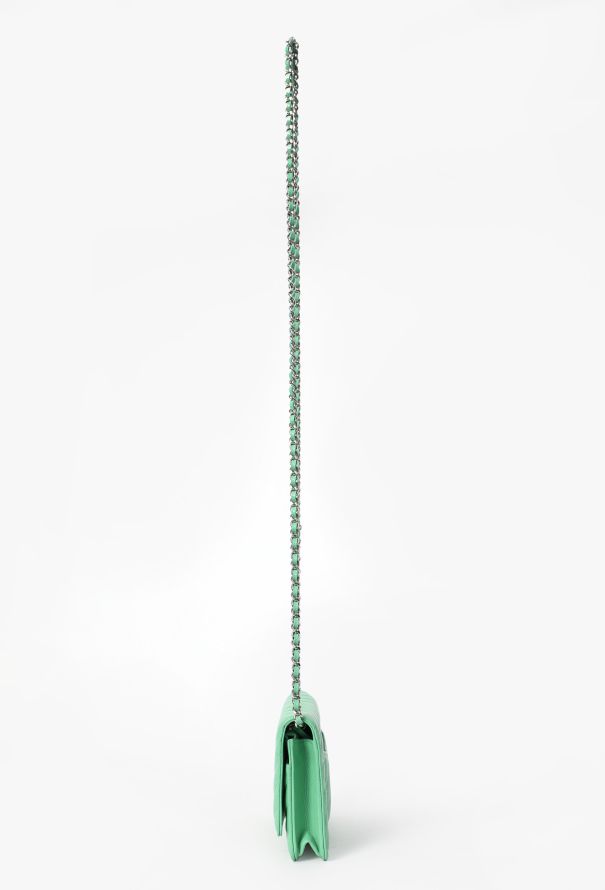 Chanel Green Caviar Chevron Wallet On Chain Bag - 6