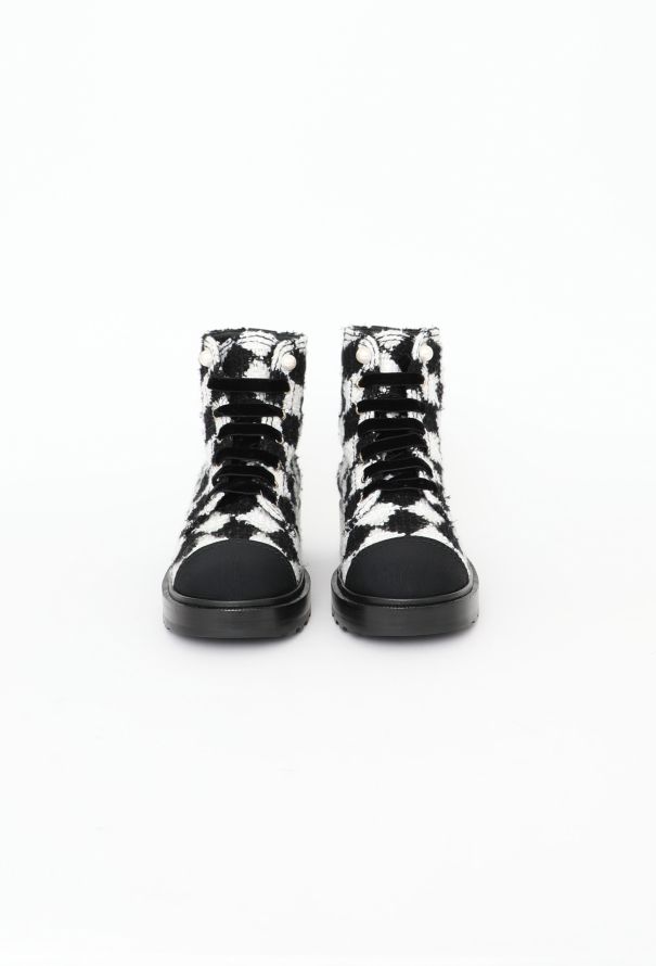 Chanel 2021 Grosgrain Tweed 'CC' Boots - 3