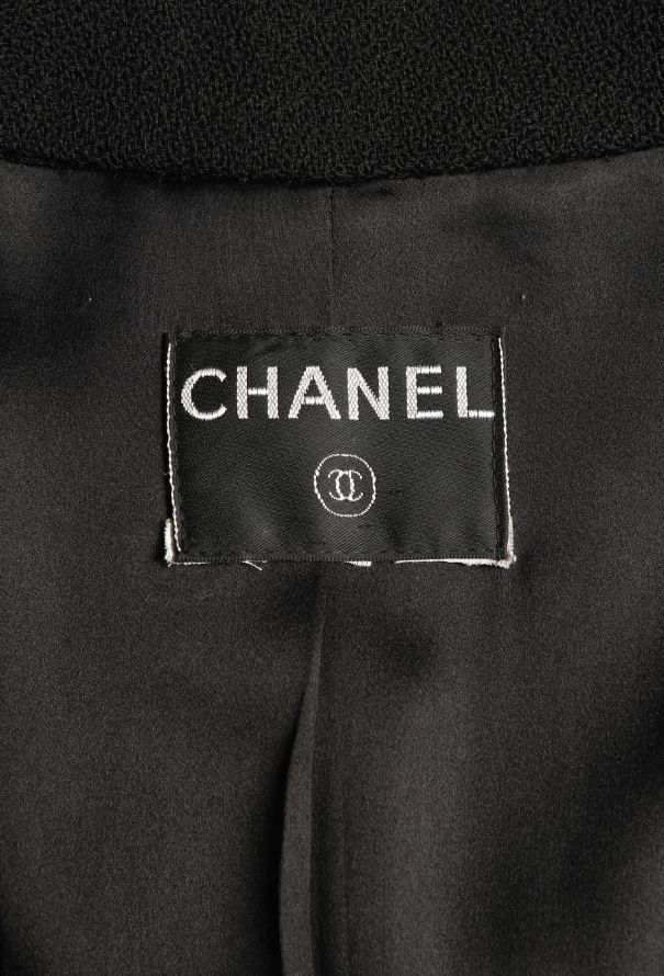 Chanel F/W 2006 Crêpe Cutaway Coat - 6