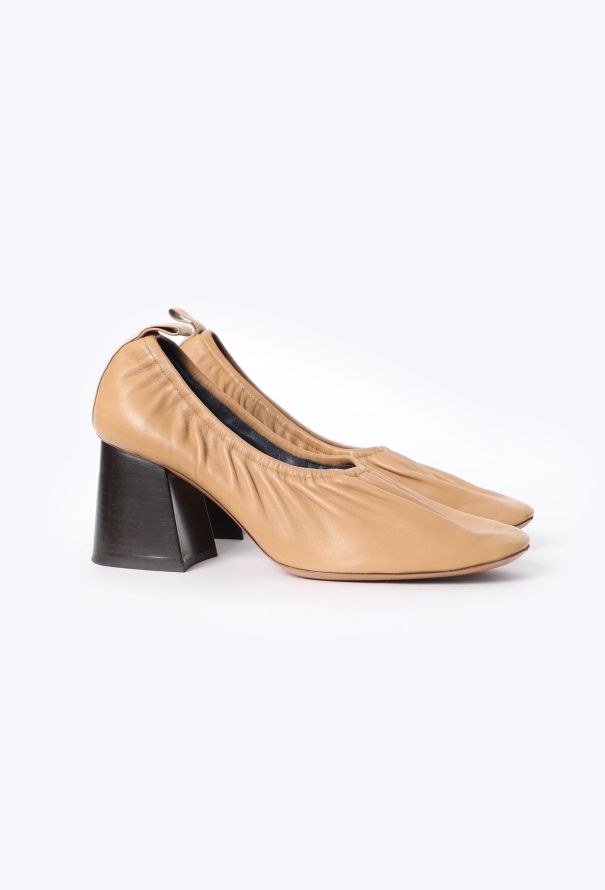 Céline S/S 2015 Ruched Leather Ballerinas - 4