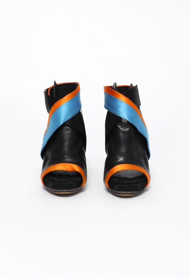 Balenciaga Resort 2010 Satin Wrap Slingbacks - 4