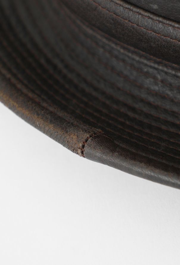 Hermès Vintage Clémence Leather Hat - 10