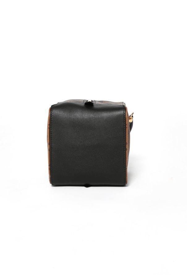Louis Vuitton S/S 2018 Reverse Monogram Square Bag - 6