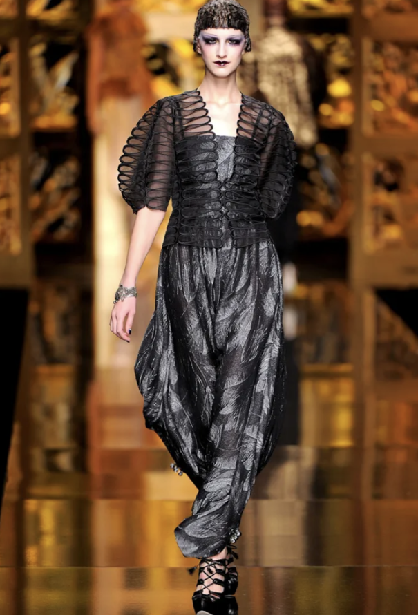 Dior F/W 2009 Brocade Leaf Top - 2