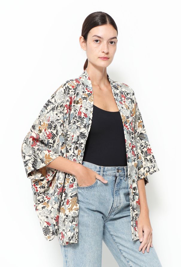World Treasures Authentic Printed Crêpe Kimono - 3