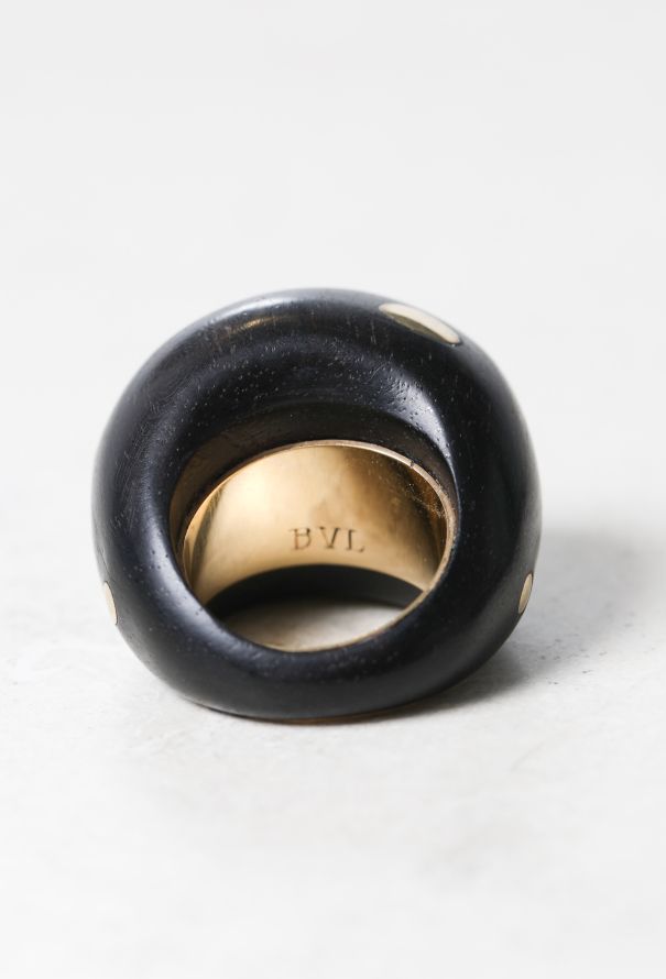 Modern Fine Jewelry Benedikt Von Lepel 18k Gold & Ebony Tondo Ring - 5