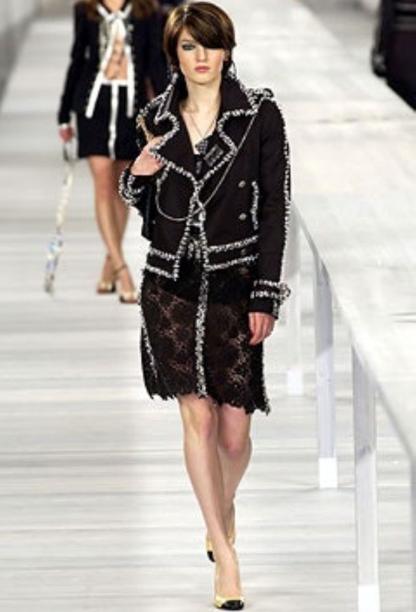 Chanel S/S 2004 Lace Skirt - 3