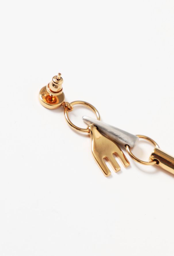 Chloé 2019 Feather Charm Earring - 3