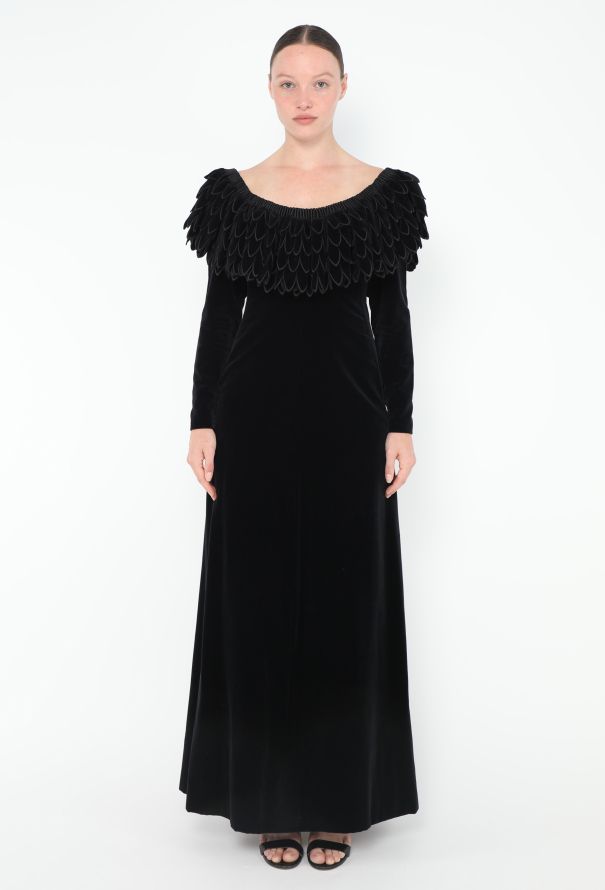Nina Ricci Couture 1968 Velvet Petal Dress - 1