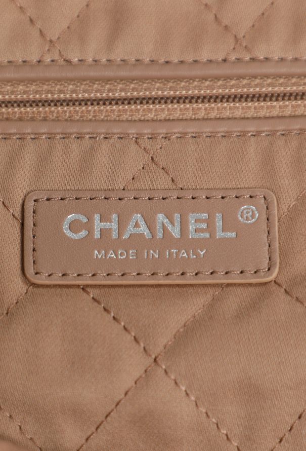 Chanel Beige 22 Large Handbag - 13