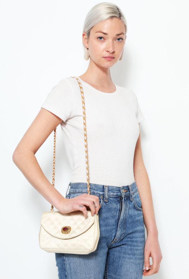 Chanel Rare '90s Gripoix Satin Bag - 3