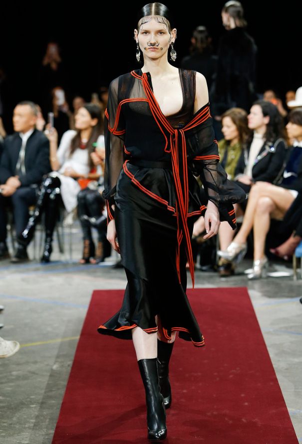 Givenchy F/W 2015 Trim Peplum Wool Skirt - 2
