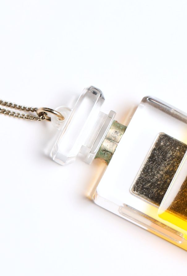 Chanel F/W 2004 N°5 Pendant Necklace - 8