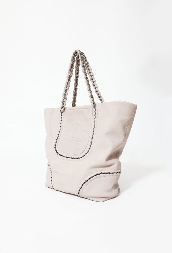 Chanel Luxe Ligne Tote Bag - 4