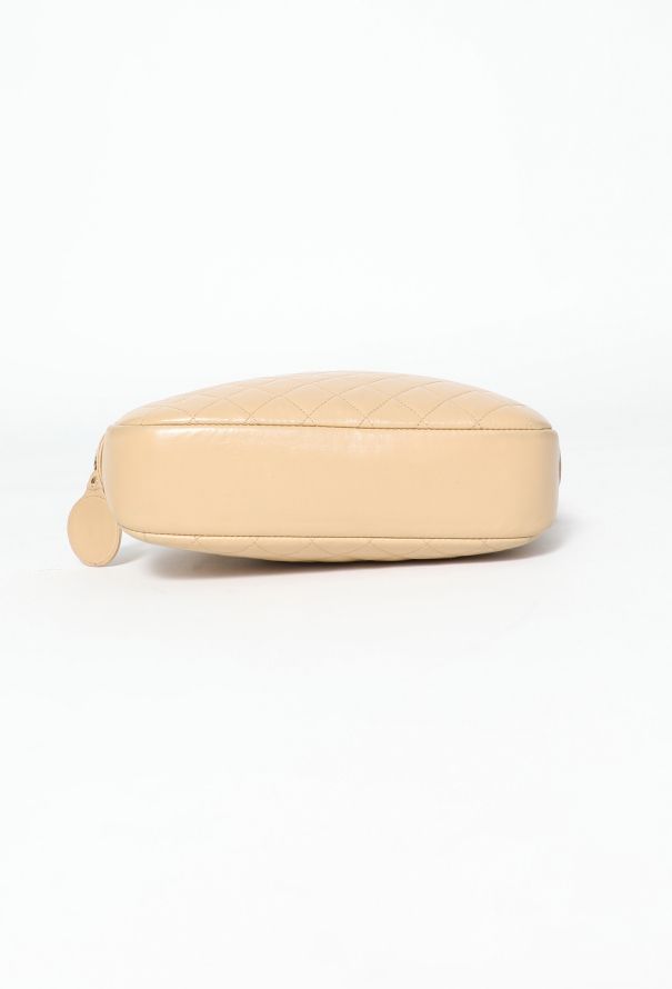 Chanel '90s Quilted Camera Bag - 6