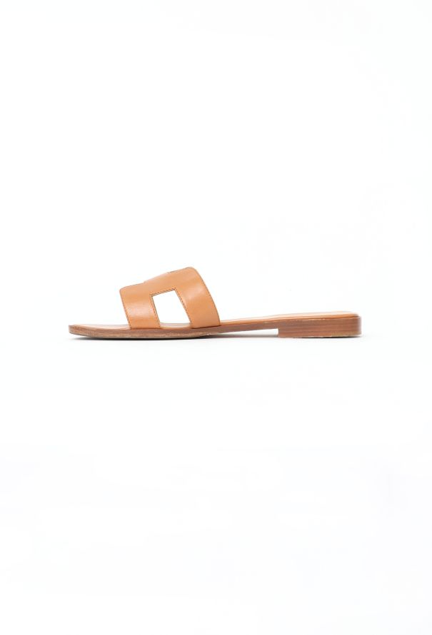 Hermès Caramel brown 'Oran' Leather Sandals - 4