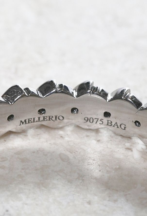 Mellerio 18k White Gold Diamond Ring – Evanescence Mini Lys (2013) - 4