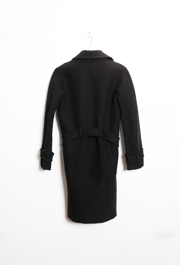 Classic Belted Black Trench Coat - 7