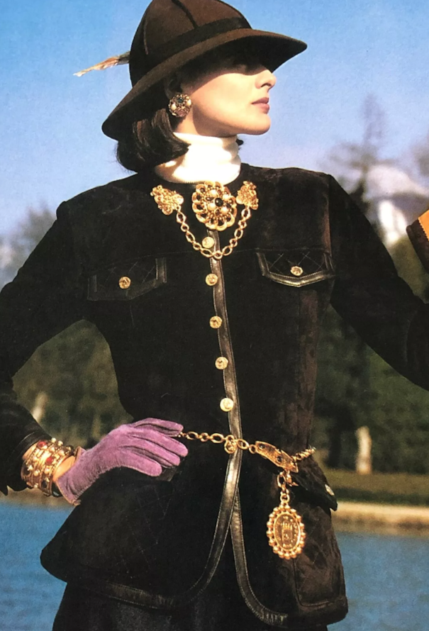 Chanel COLLECTOR F/W 1988 Quilted Suede Jacket - 5