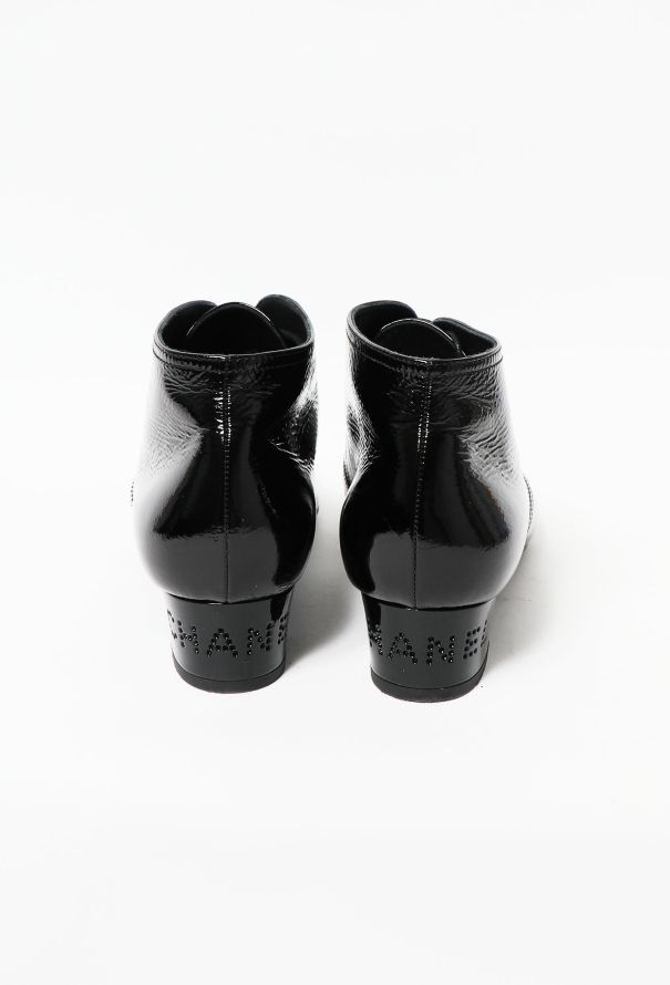 Chanel 2019 Patent Cap-Toe Derbies - 4