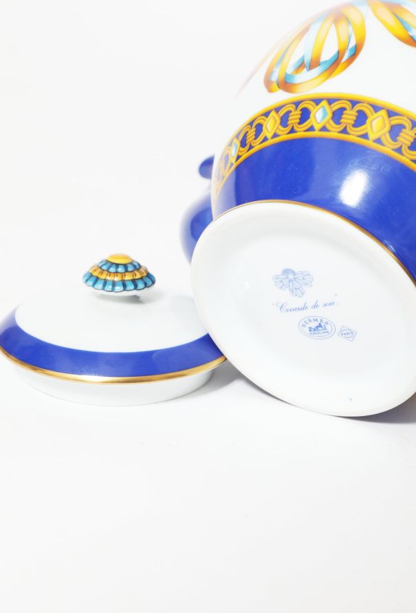 Hermès Vintage 'Cocarde de Soie' Porcelain Teapot - 5