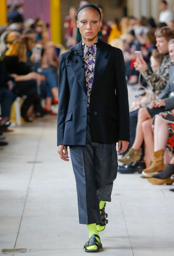Miu Miu S/S 2018 Cropped Checkered Trousers - 2