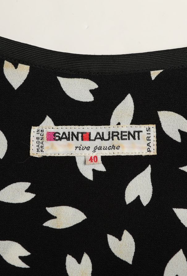 Saint Laurent S/S 1979 Crêpe Heart Print Ensemble - 8