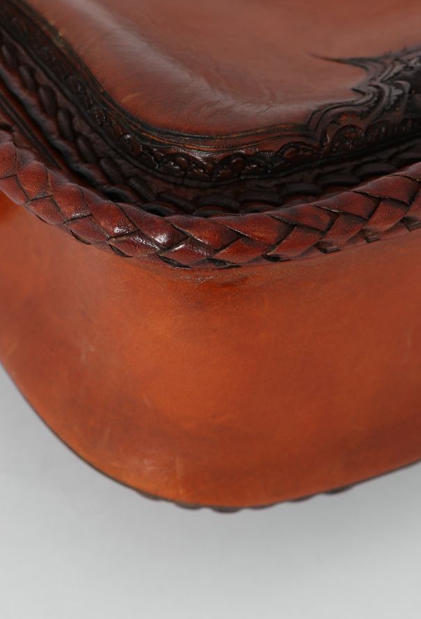 World Treasures Spanish Hand Tooled Leather Bag - 9