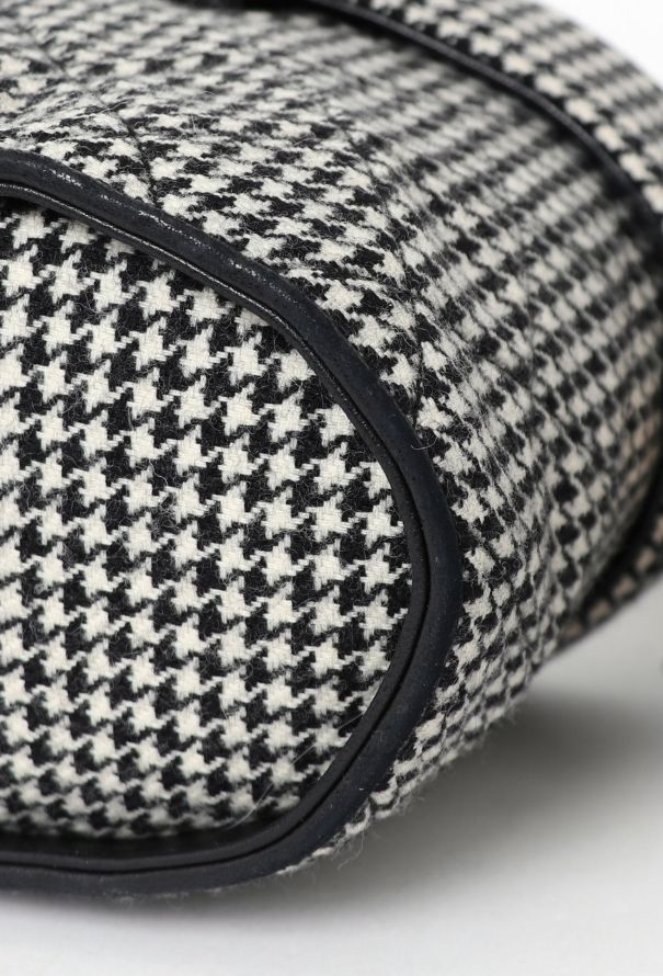 Chanel Vintage Houndstooth Vanity Case - 8
