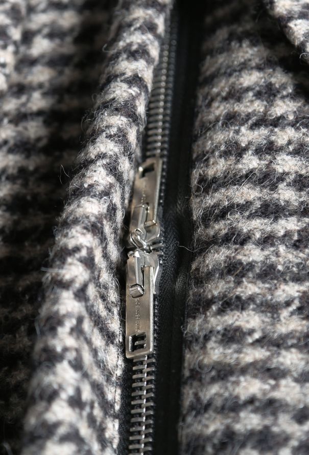 Calvin Klein F/W 2018 Houndstooth Coat - 8