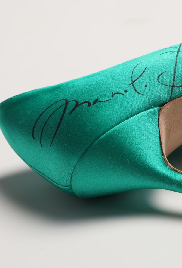 Vetements 2017 x Manolo Blahnik Pumps - 7