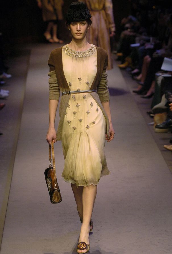 Prada F/W 2004 Lizard Embellished Shoulder Bag - 2