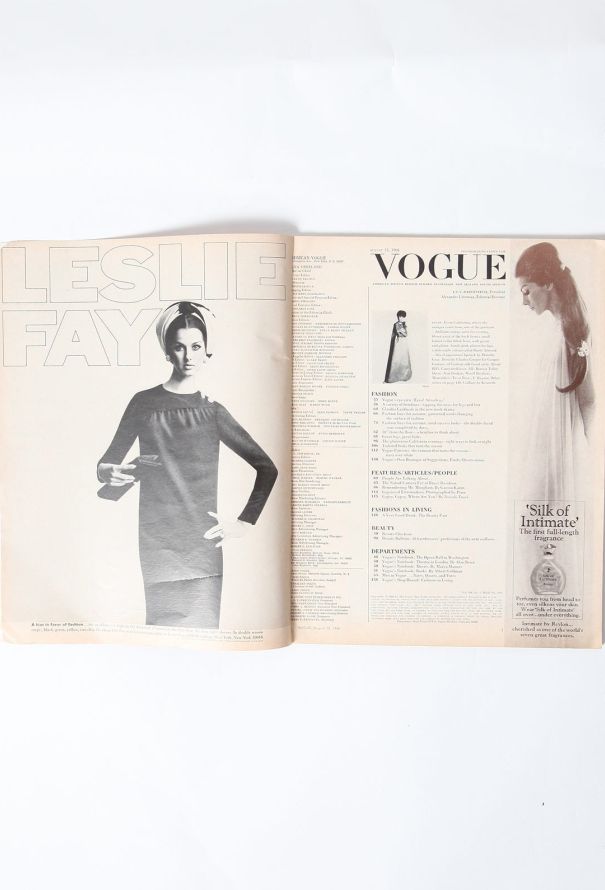 VOGUE Vogue August 1966 - 4