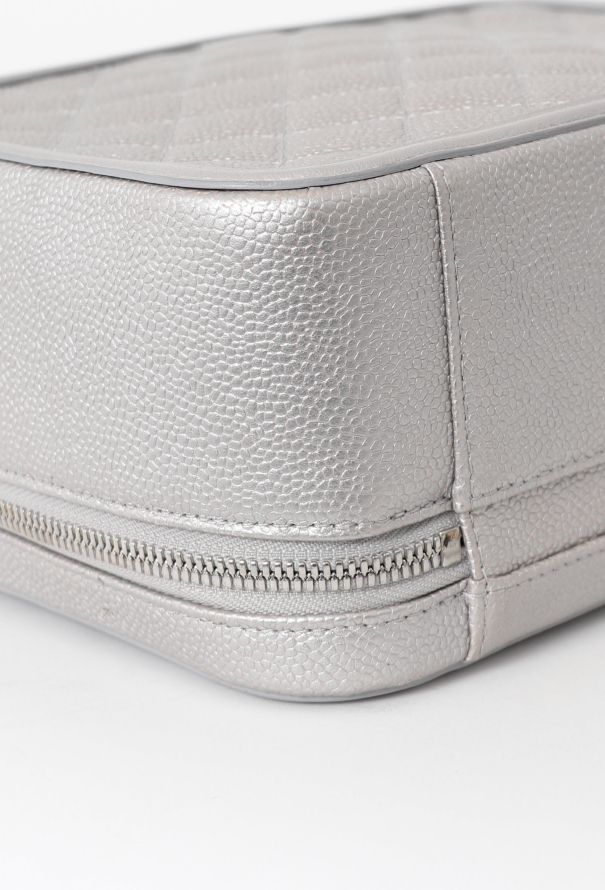 Chanel Large Vanity Case, S/S 2016 - 10