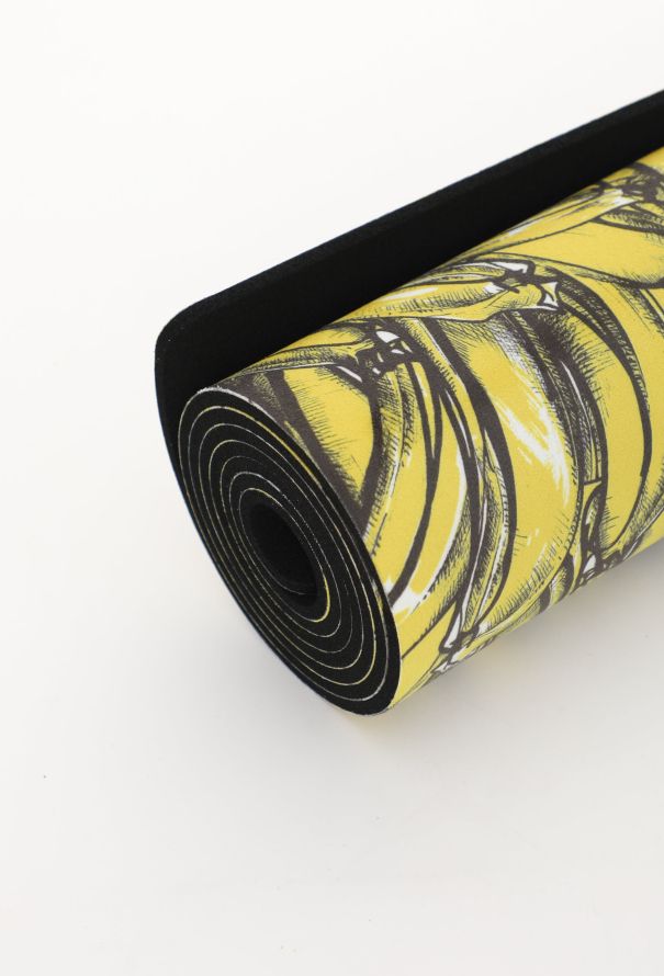Prada S/S 2011 Banana Print Yoga Mat - 5