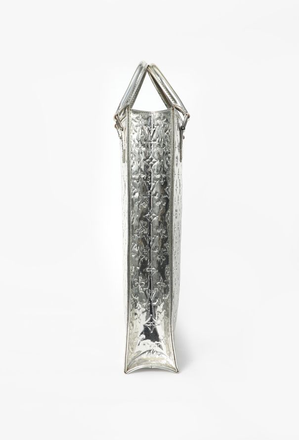 Louis Vuitton Fall 2006 Monogram Miroir Sac Plat Bag - 5